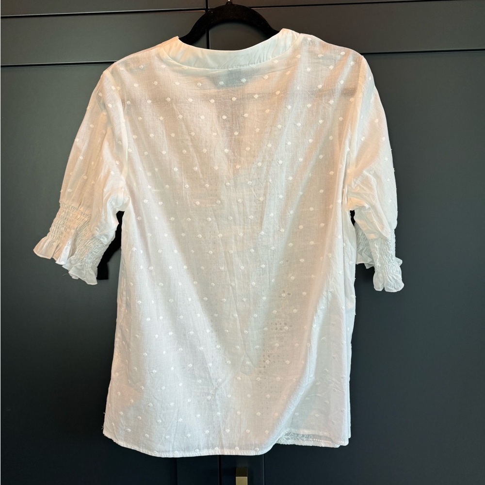 New White Top - Picture 5 of 6